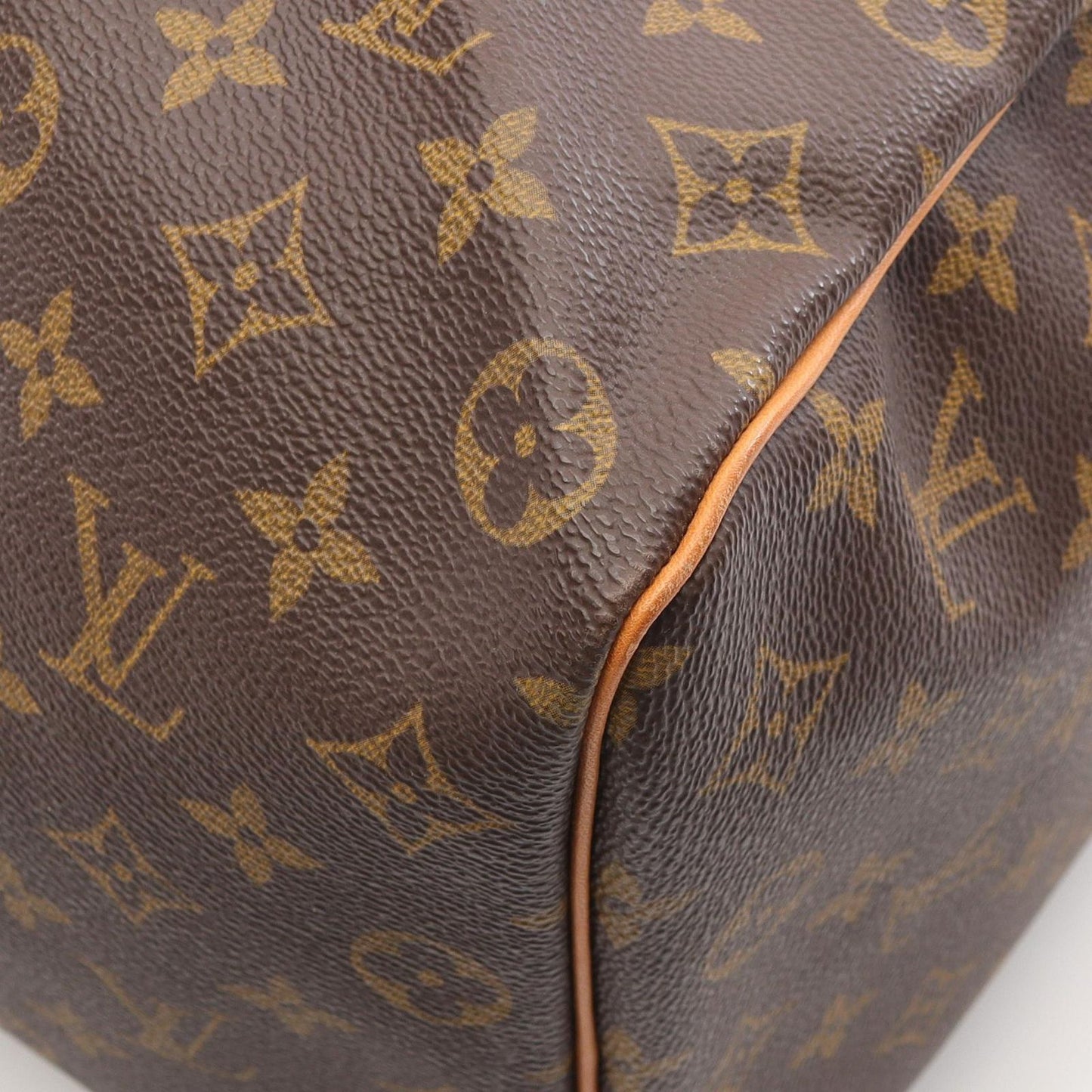 Louis Vuitton Monogram Keepall 50 Boston Bag - Timeless Elegance