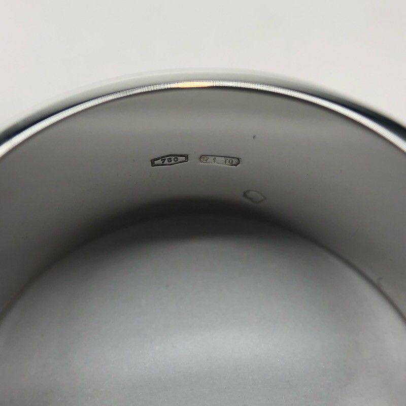 GUCCI Icon Wide Ring in K18 White Gold - Exclusive Luxury Jewelry