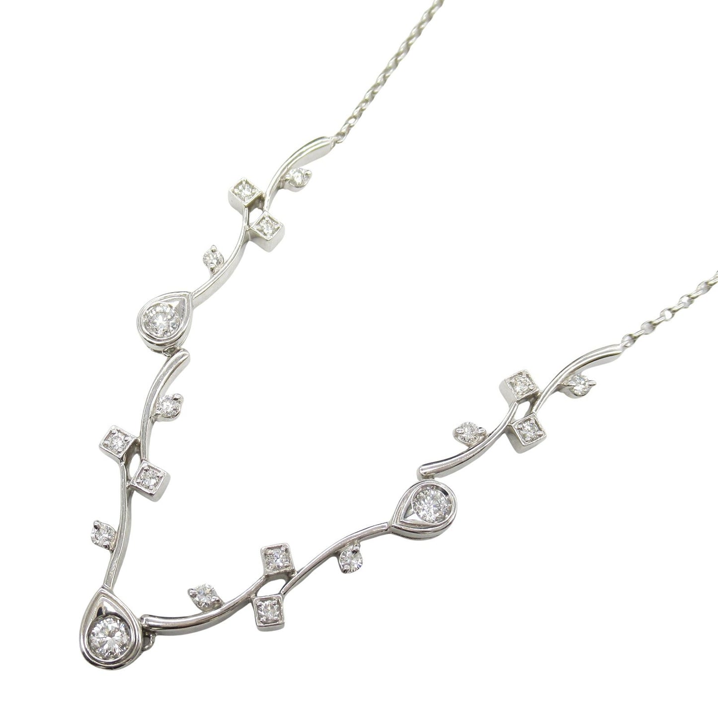 Exquisite JEWELRY Diamond Necklace in Platinum - 12.6g