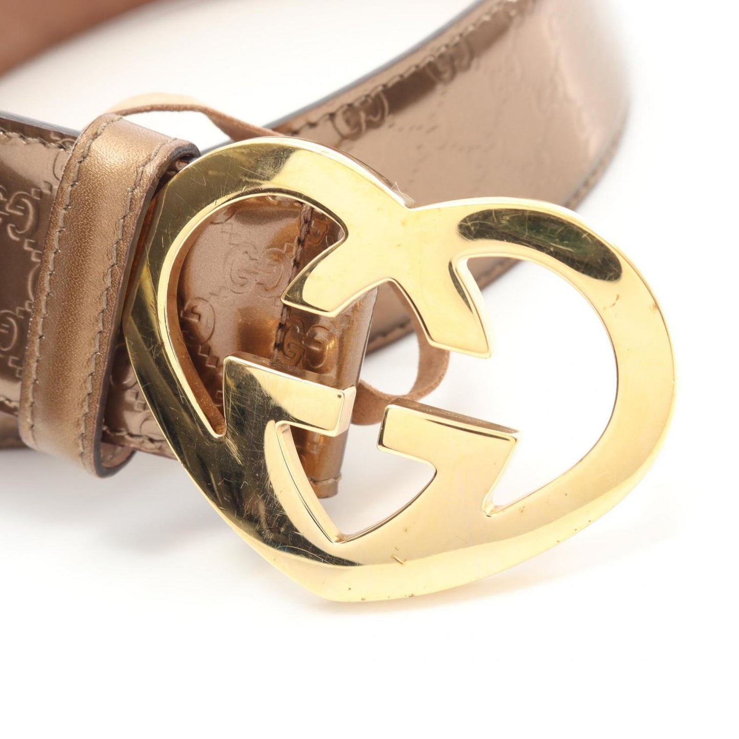 GUCCI Lovely Guccissima Patent Leather Belt - Timeless Elegance