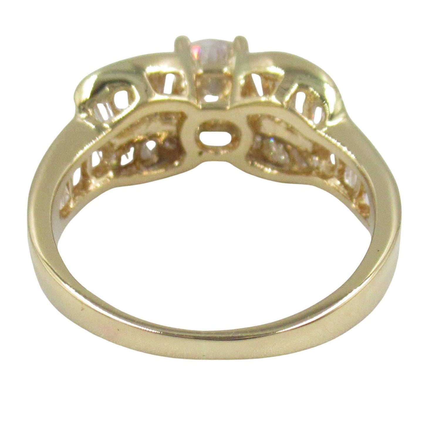 Exquisite K18 Yellow Gold Diamond Ring - Size 7.5