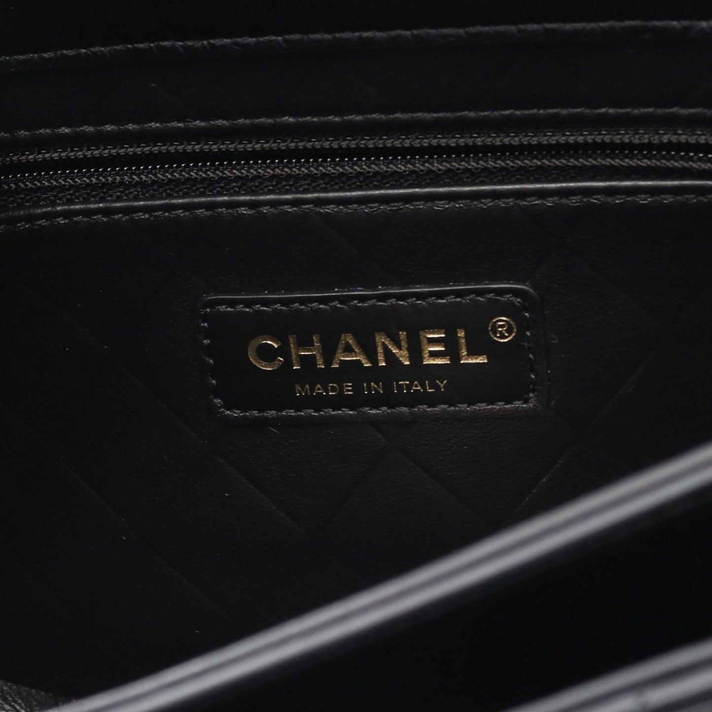 CHANEL Matelassé Shoulder Bag AS2485 in Black Leather