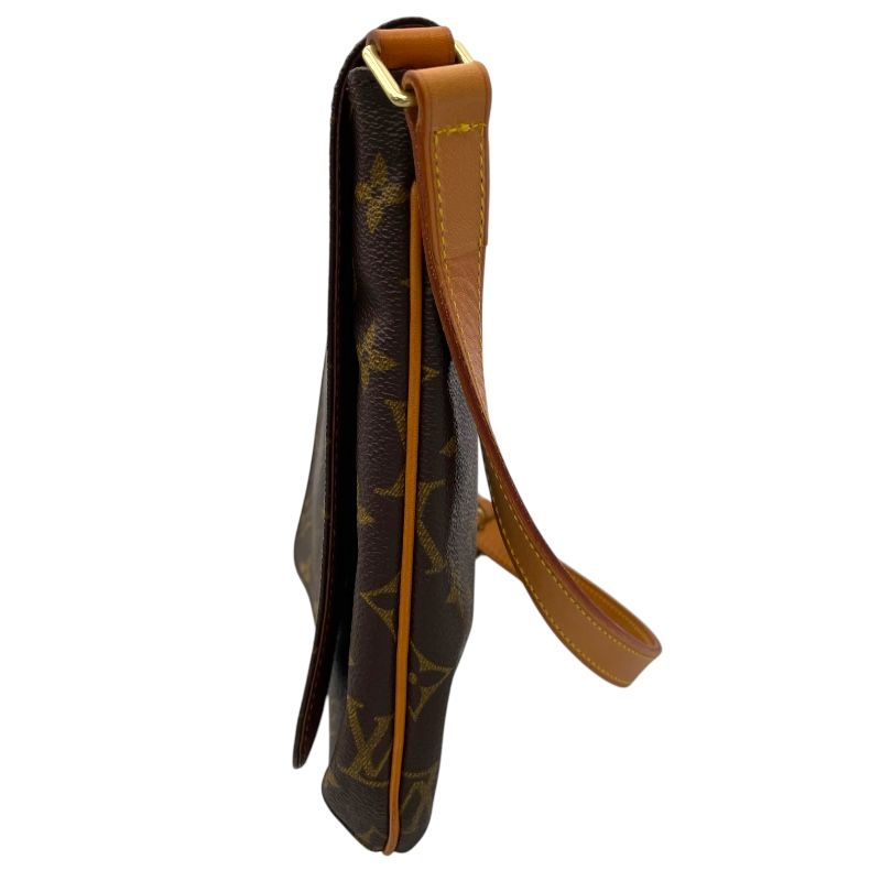 Louis Vuitton Musette Salsa Short Monogram Canvas Shoulder Bag