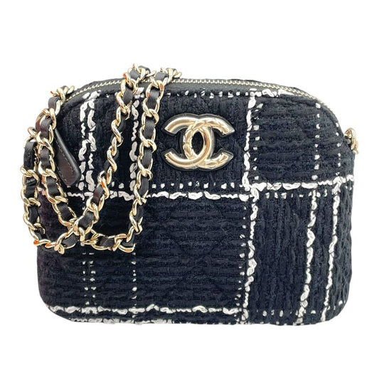 CHANEL Chain Shoulder Bag in Black/White Tweed - Timeless Elegance