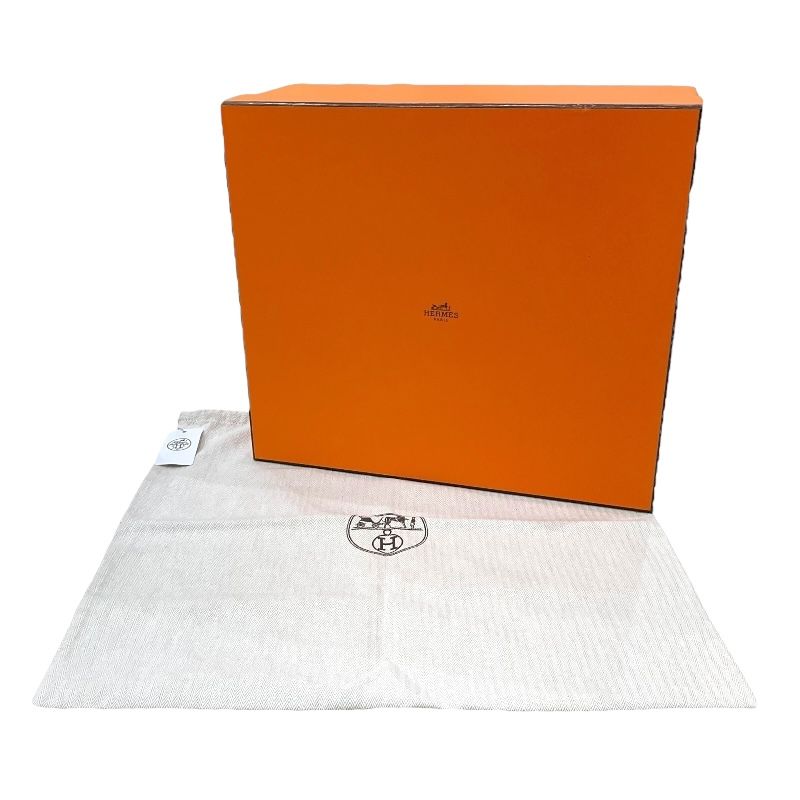 HERMES Lindy 26 Verso Handbag in Mauve Pale & Natural