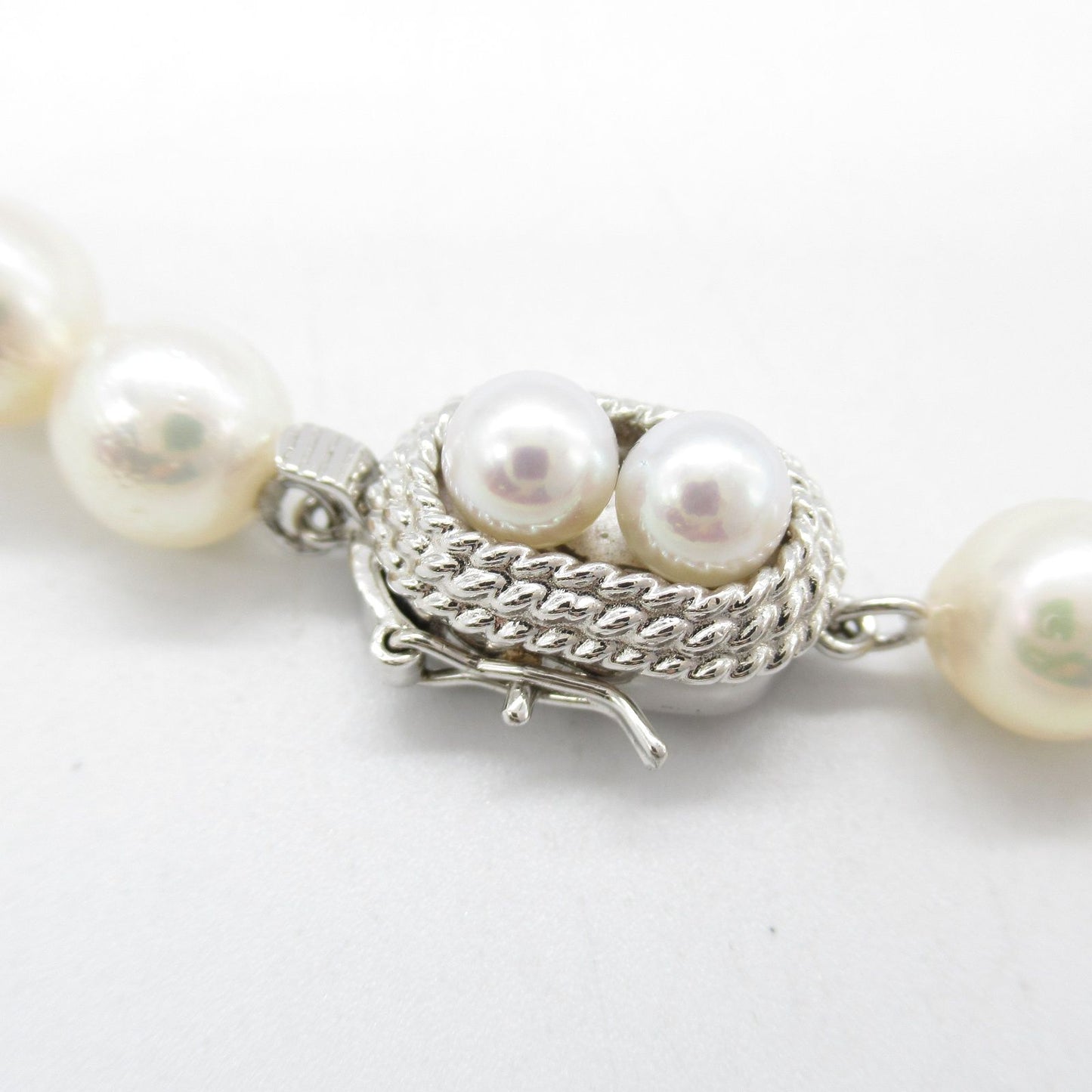 Elegant Pearl Necklace in Silver 925 - Timeless Luxury