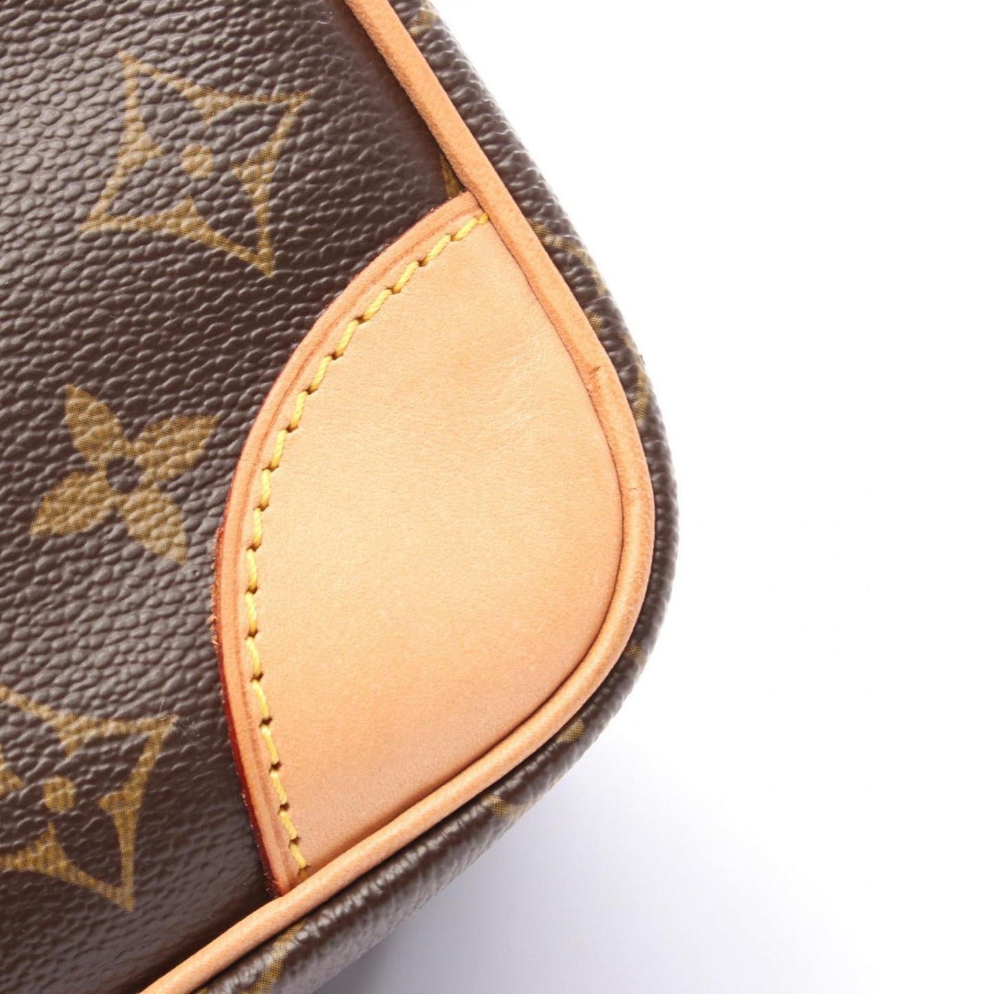 Louis Vuitton Nile Monogram Shoulder Bag - Timeless Elegance
