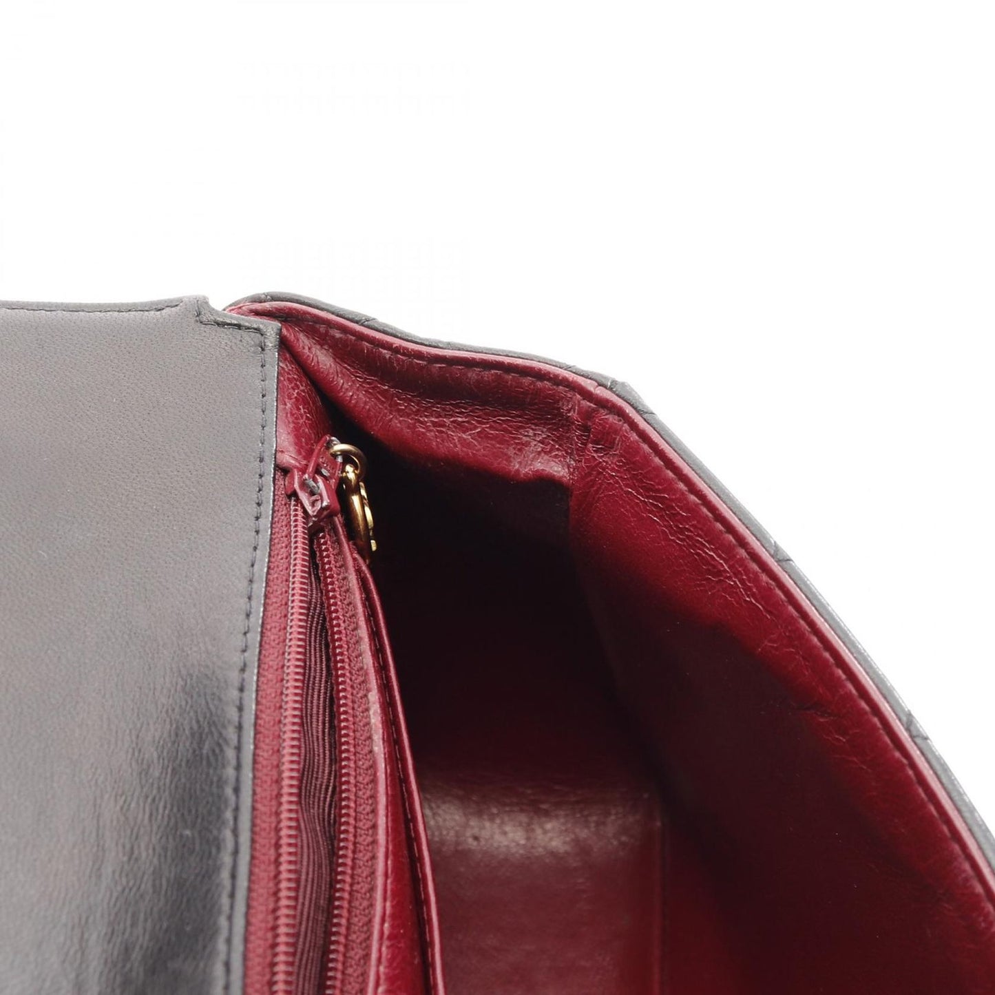 CHANEL Matelassé Handbag in Black Lambskin - Timeless Elegance