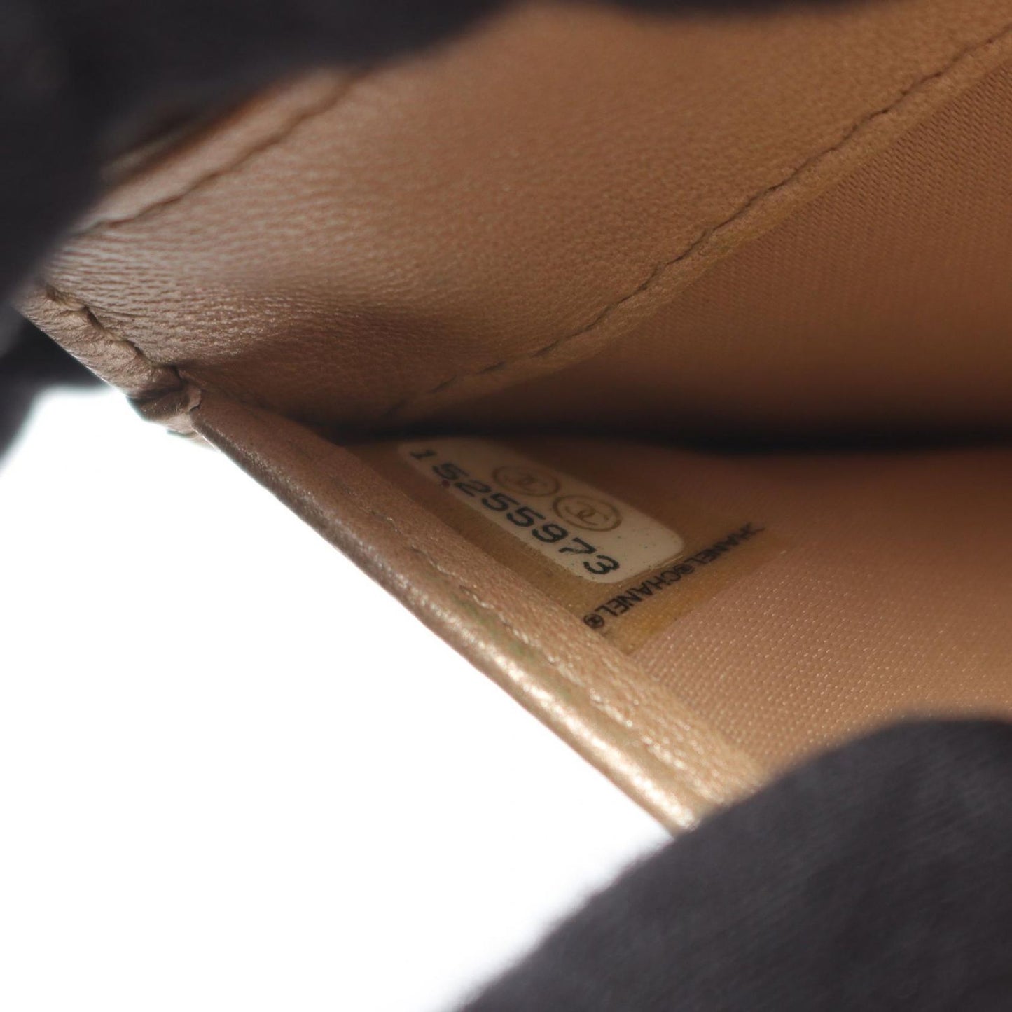 CHANEL Camellia Double Snap Wallet in Apple Green Leather