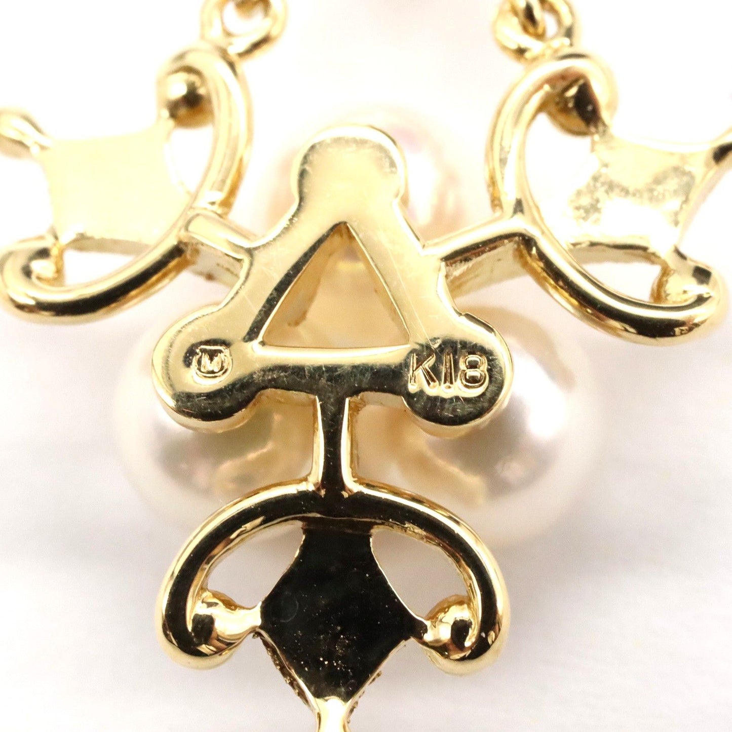 MIKIMOTO Pearl Necklace with Diamonds in K18 Yellow Gold