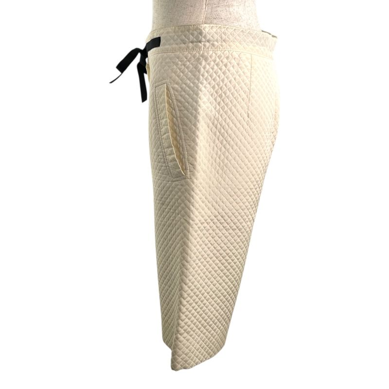 Christian Dior Quilted Silk Shorts in Cream - Size 36