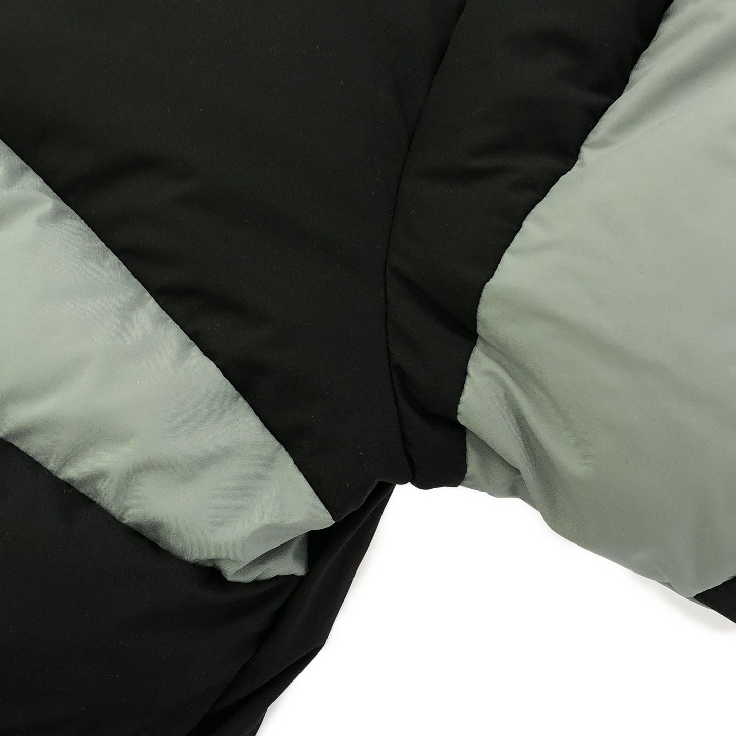 KENZO Dazzle Stripe Padded Down Jacket - Black, Size S