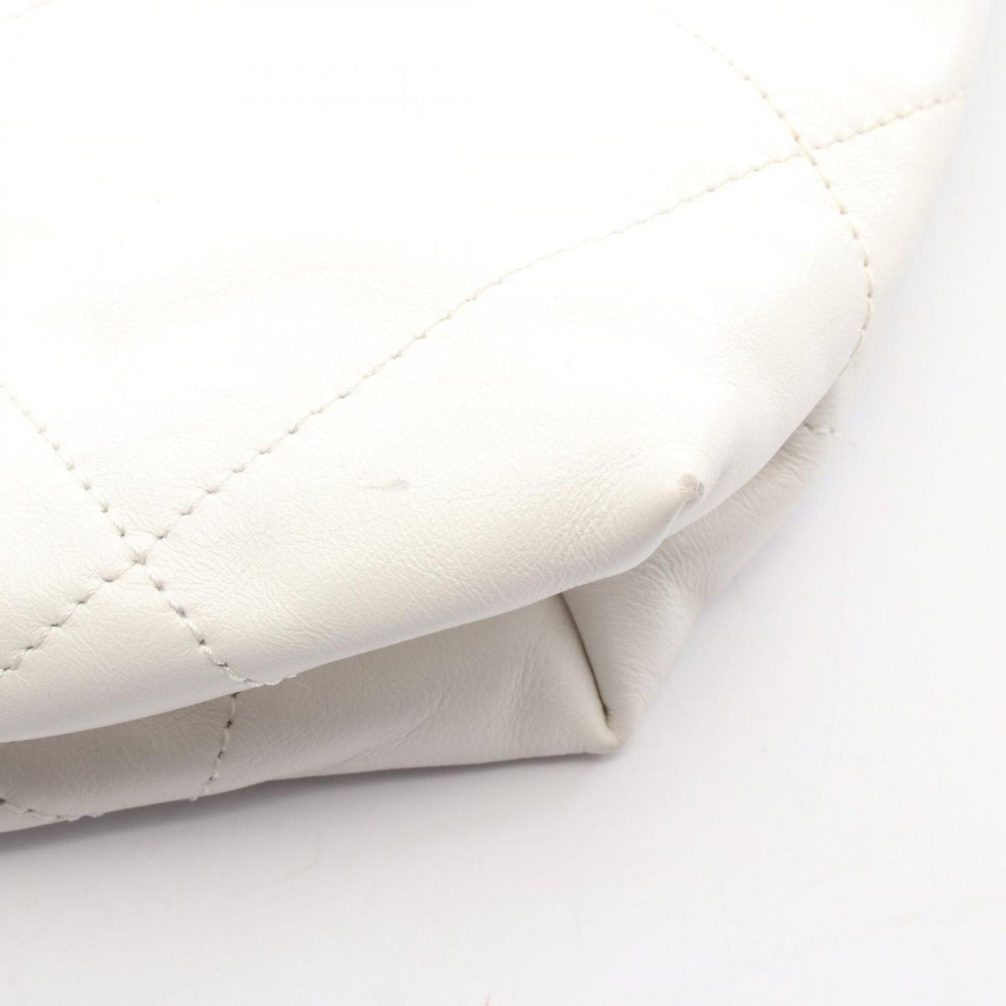 CHANEL Matelassé Small Shoulder Bag - White Leather AS3260