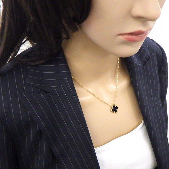 Van Cleef & Arpels Vintage Alhambra Necklace in Onyx & K18YG