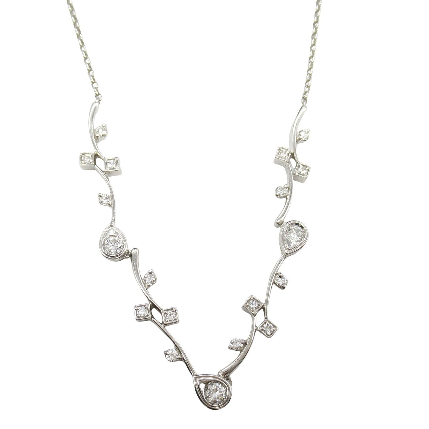 Exquisite JEWELRY Diamond Necklace in Platinum - 12.6g
