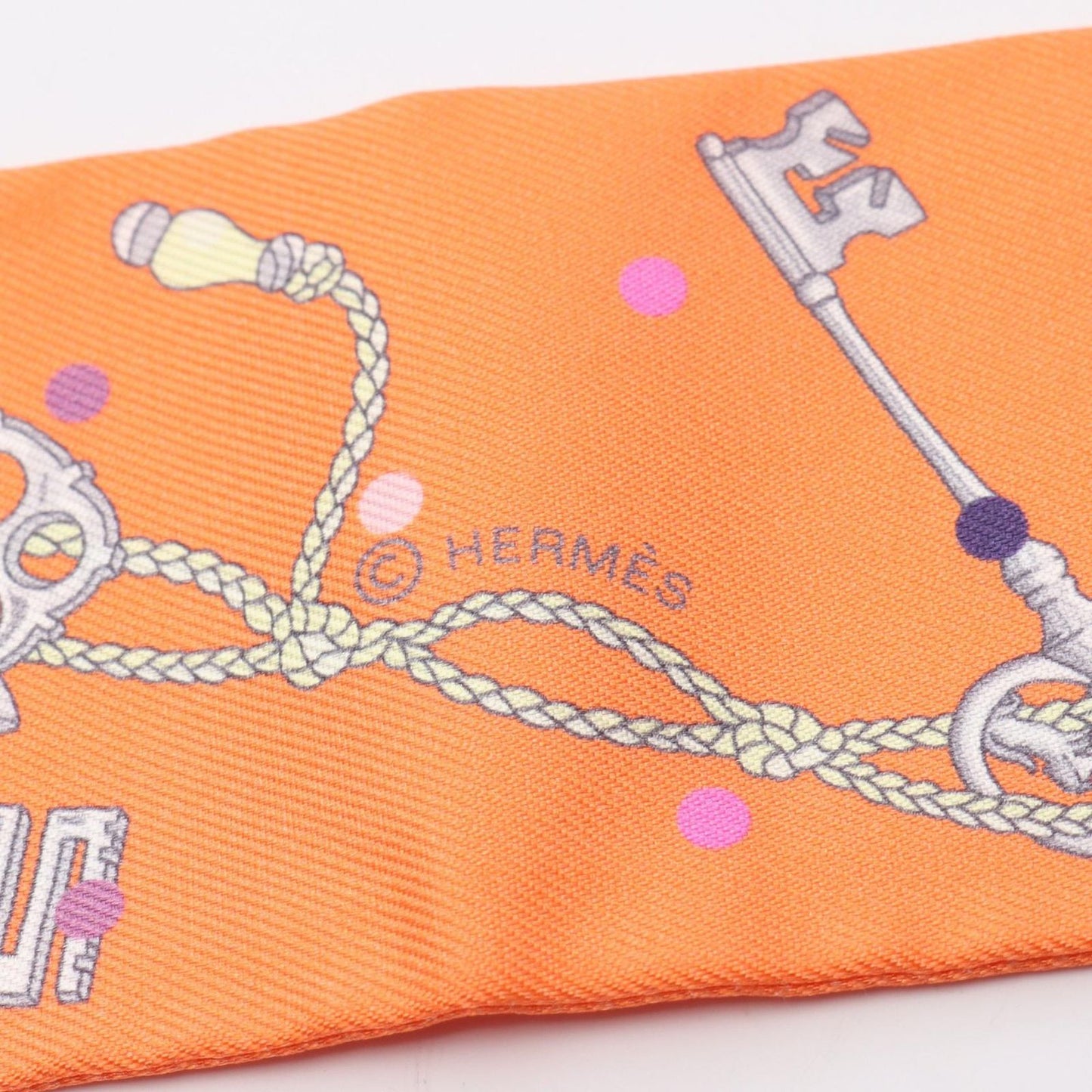 HERMES Les Cles A Pois Twilly Scarf - Exquisite Silk Accessory