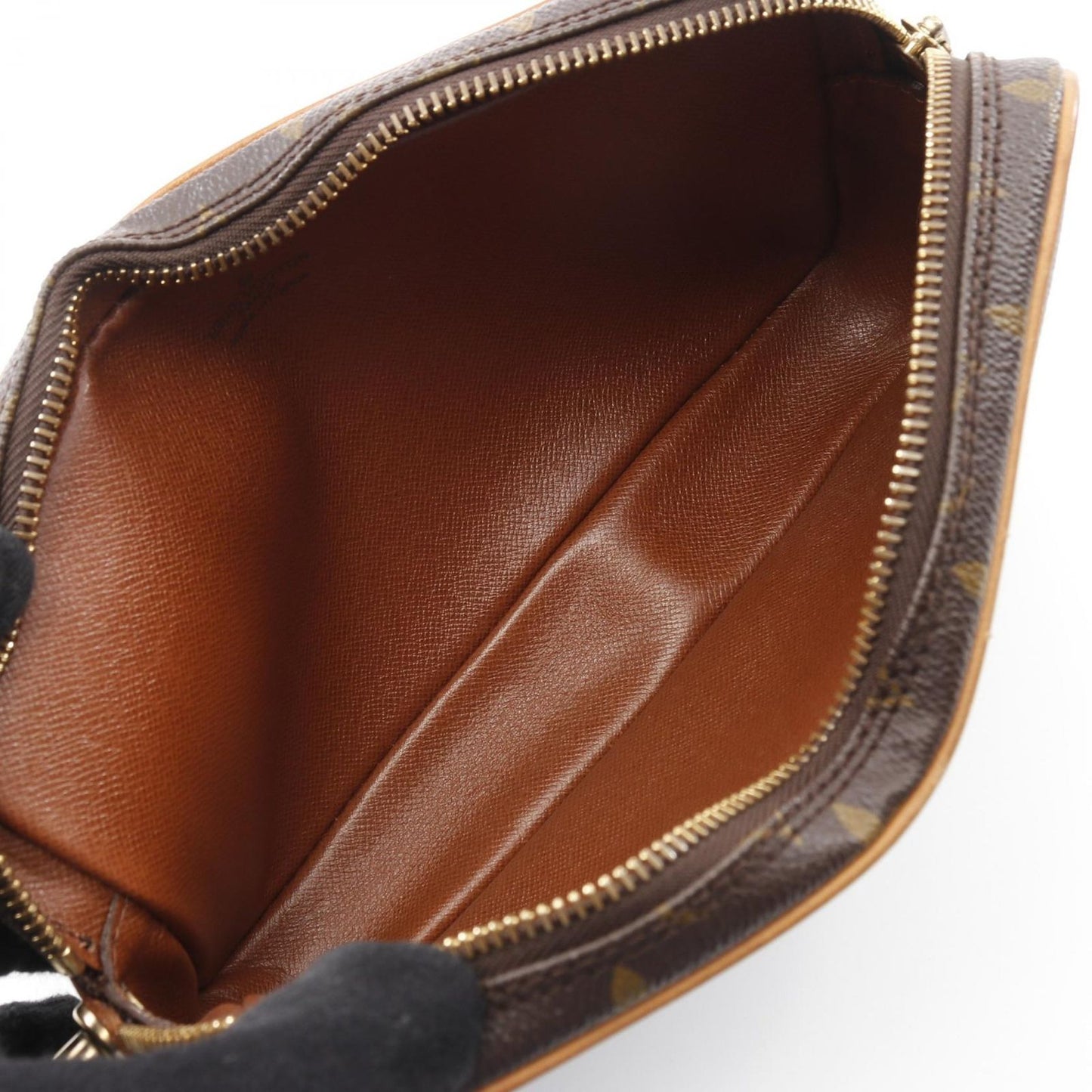 Louis Vuitton Monogram Marli Dragonne PM Clutch Bag - Timeless Elegance