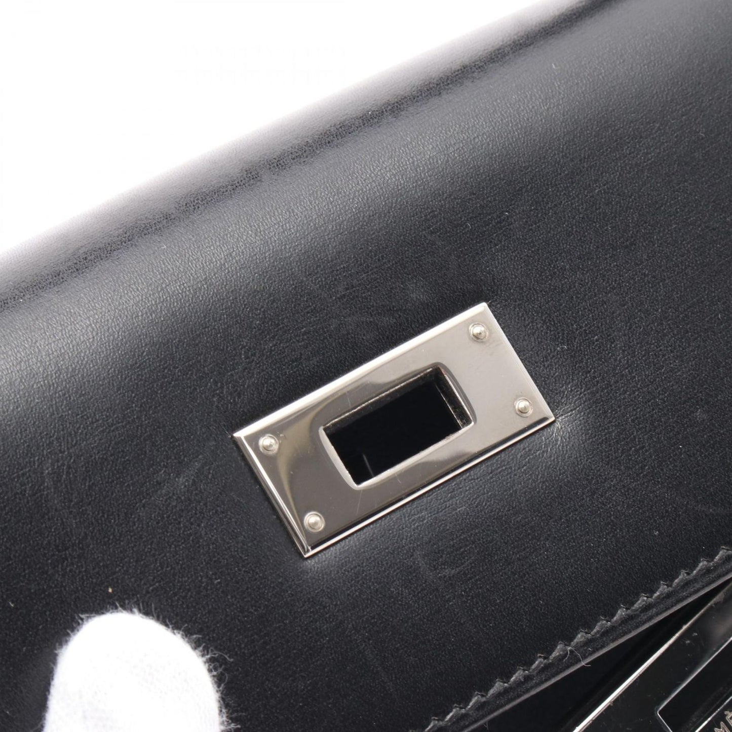 HERMES Kelly 32 Handbag in Black - Timeless Elegance