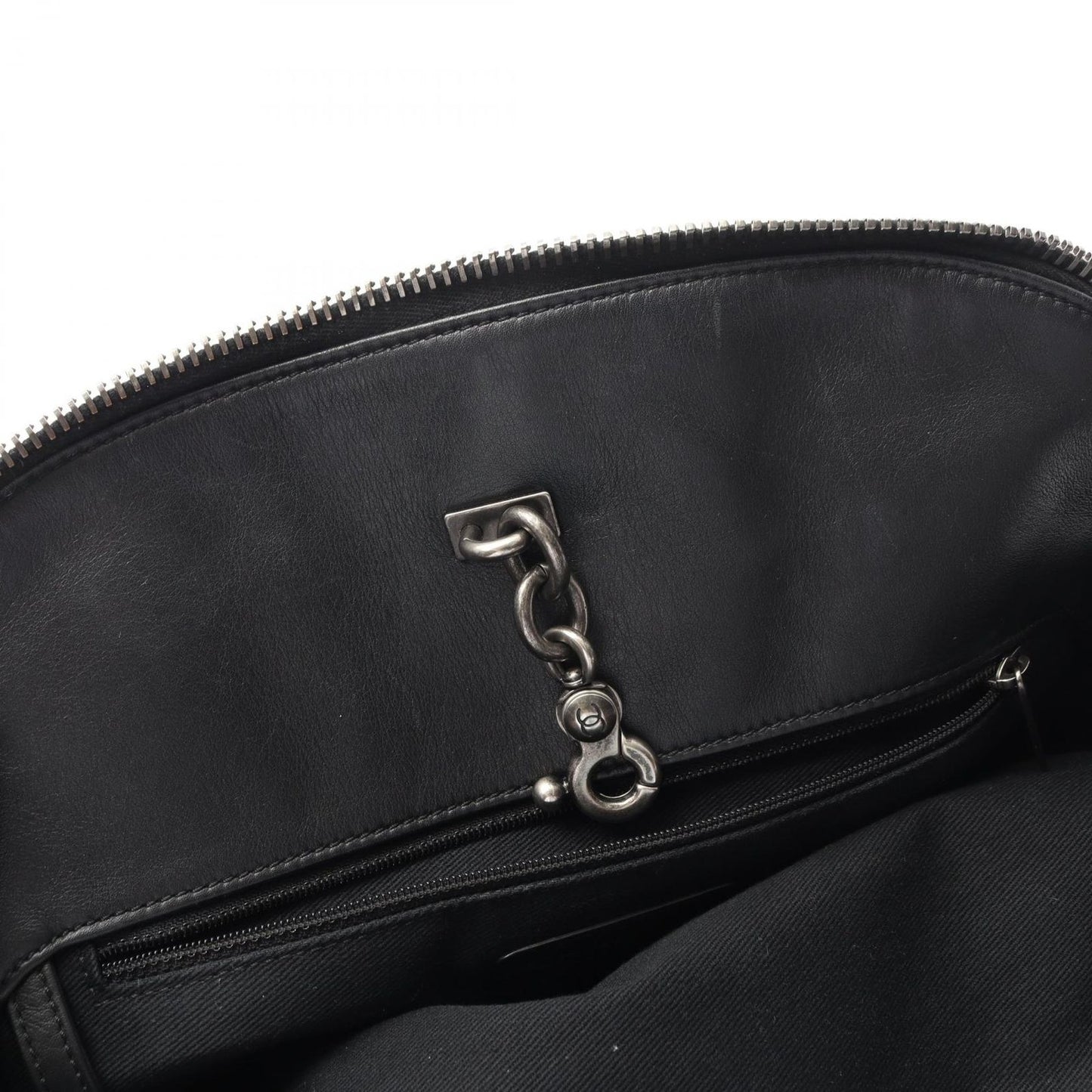 CHANEL Matelassé Black Leather Tote Bag - Timeless Elegance