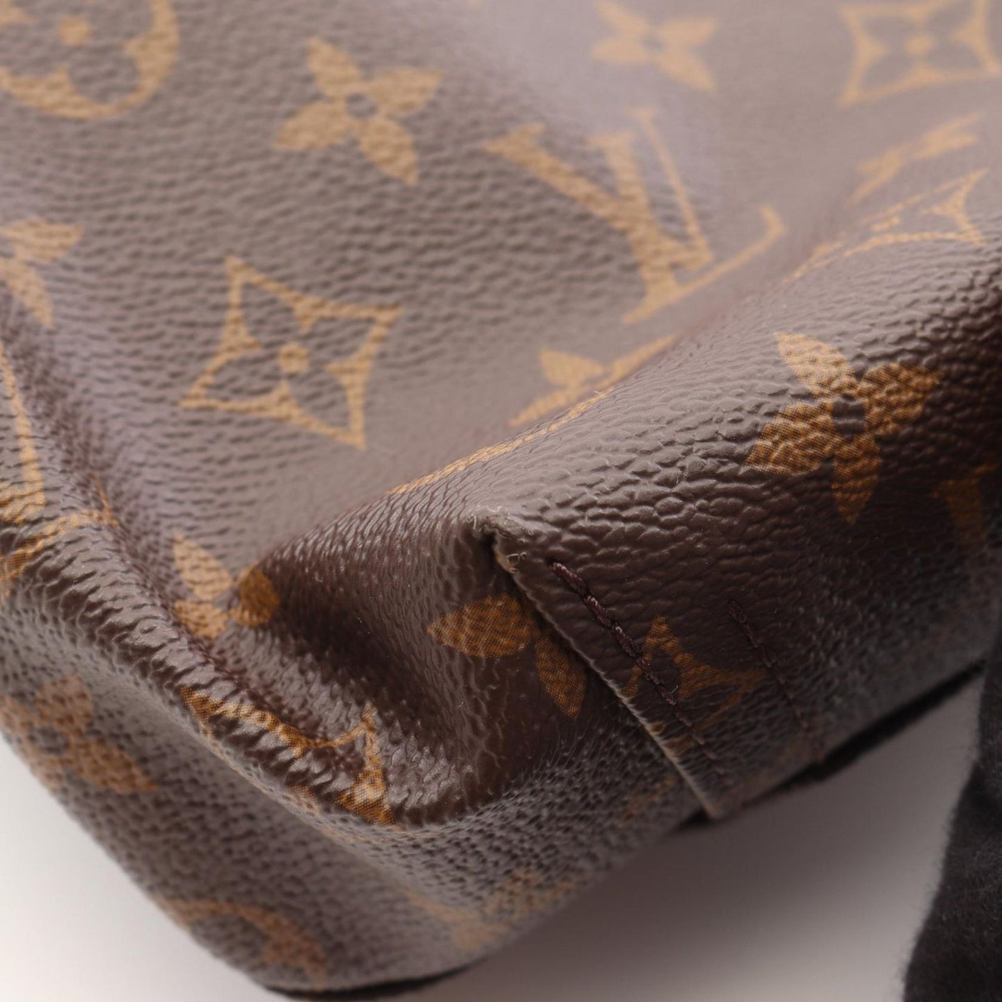 Louis Vuitton Atlantis GM Handbag - Exquisite Craftsmanship