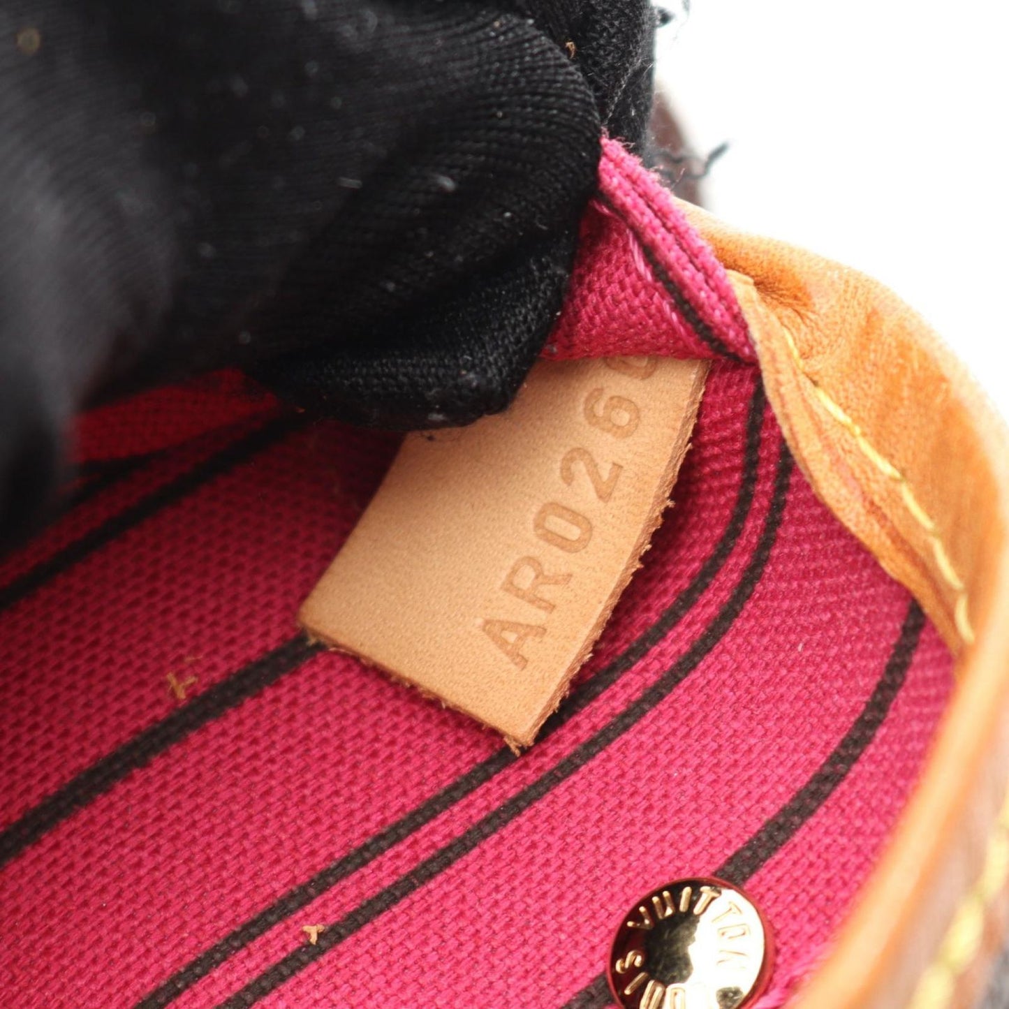 Louis Vuitton Neverfull PM Tote Bag in Pivone - Timeless Elegance