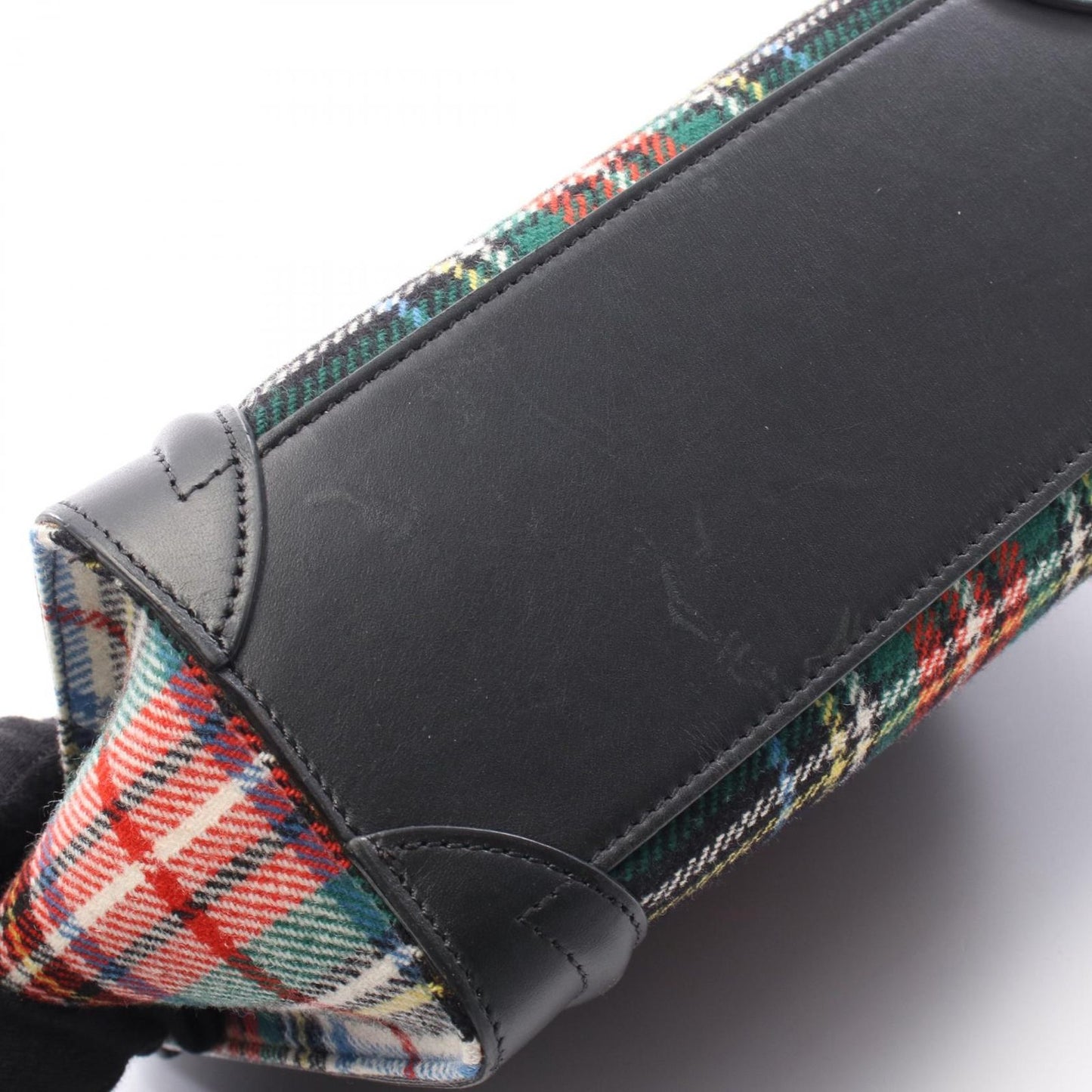 CELINE Luggage Nano Shopper Handbag in Multi/Black Leather