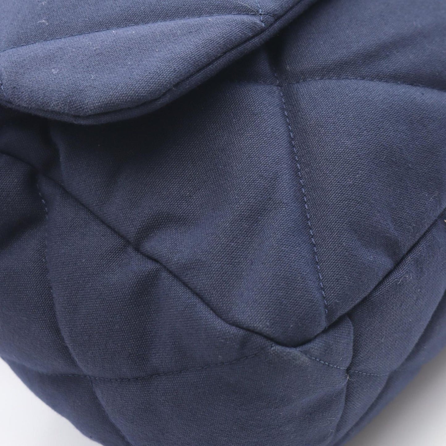 CHANEL 19 Disnuf Maxi Shoulder Bag - Navy Canvas