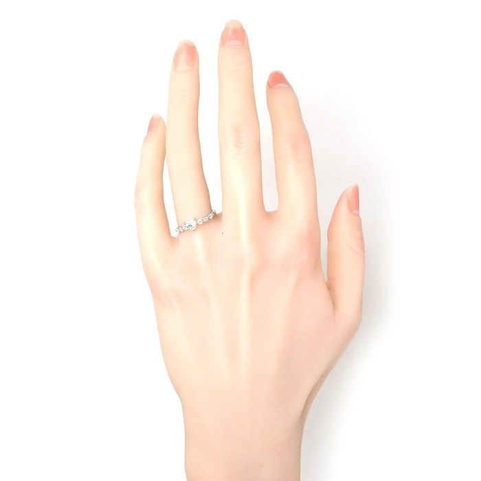 Heart-Shaped Diamond Ring with Round Cut Diamonds - 0.413ct