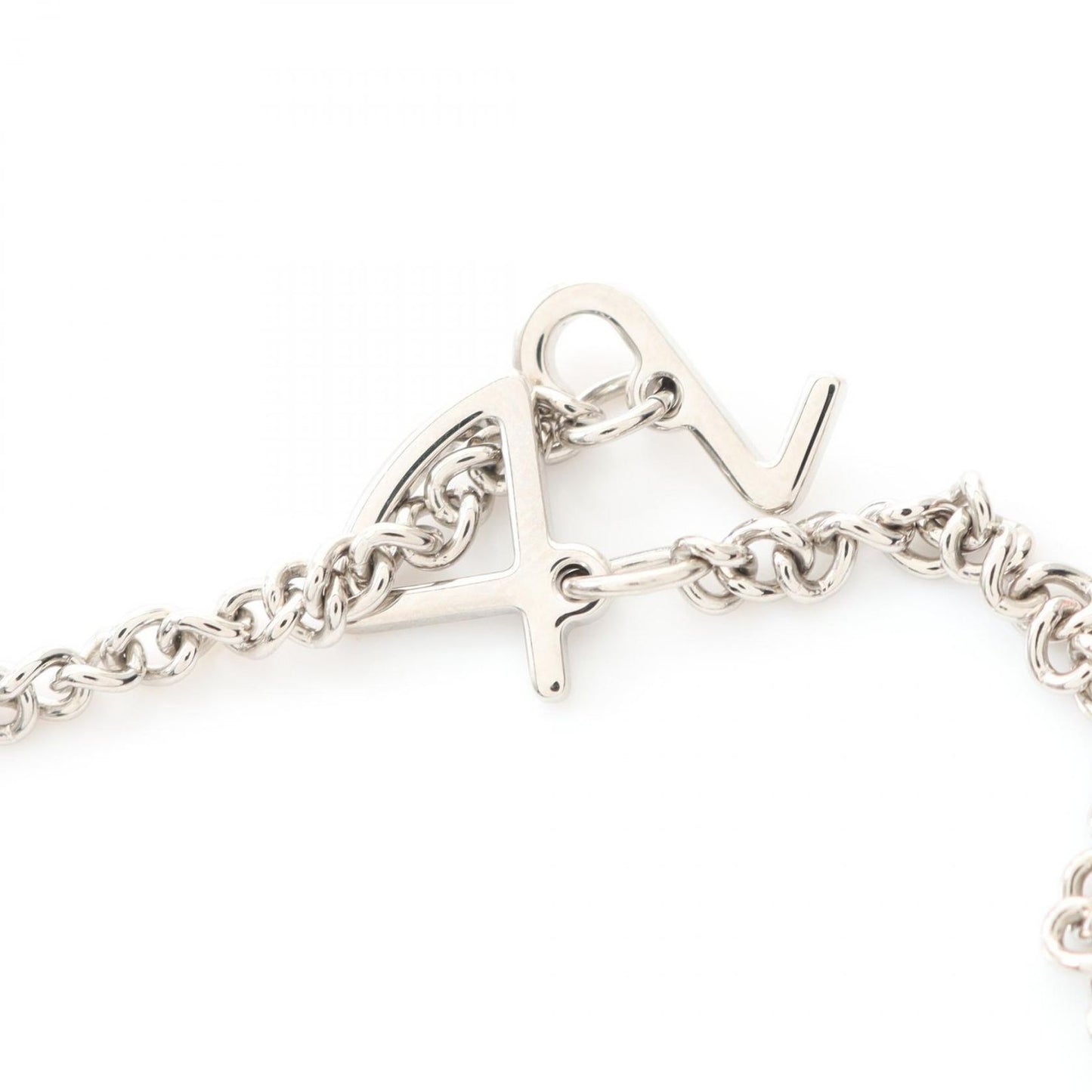 HERMES Vanquatre Faubourg Necklace in Stainless Steel - Exquisite Elegance