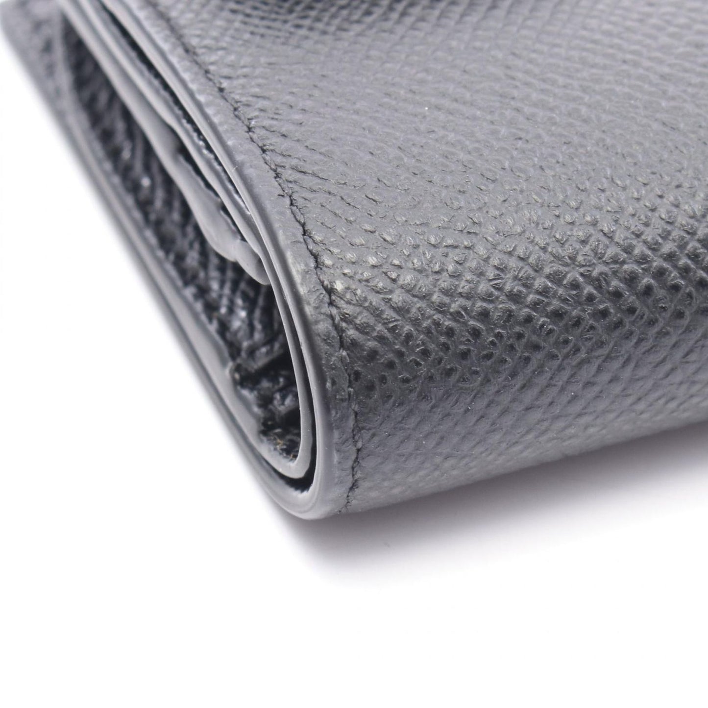 Salvatore Ferragamo Vara Ribbon Black Leather Wallet - Exquisite Craftsmanship