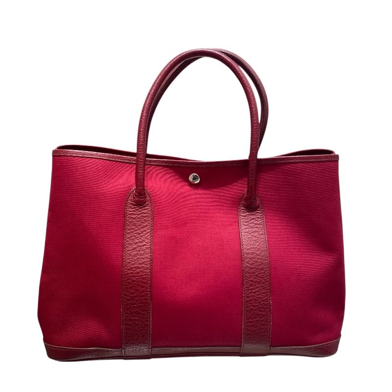 HERMES Garden Party MM Tote Bag in Rouge Togo - Exquisite Craftsmanship