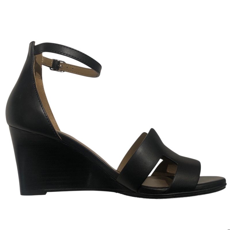 HERMES Legend Heel Sandals in Black Leather - Timeless Elegance
