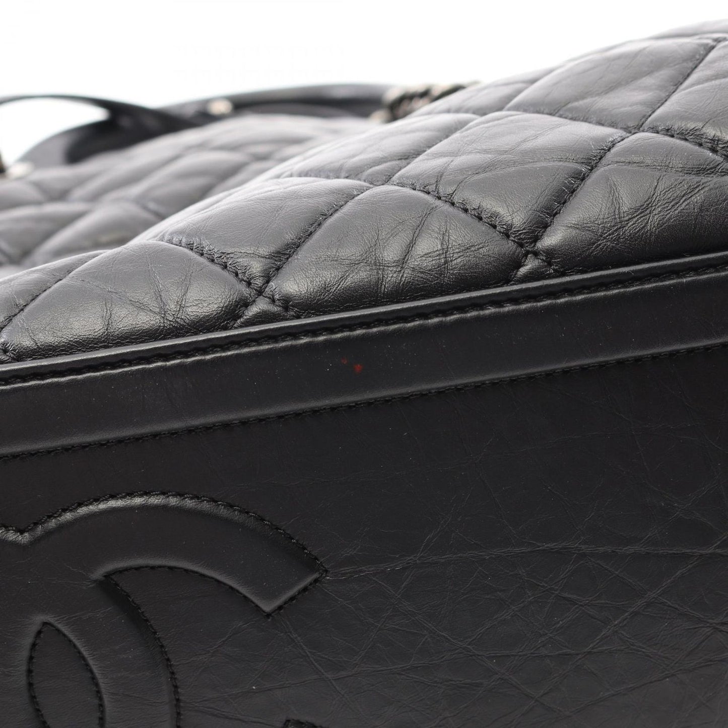 CHANEL Matelassé Black Leather Tote Bag - Timeless Elegance