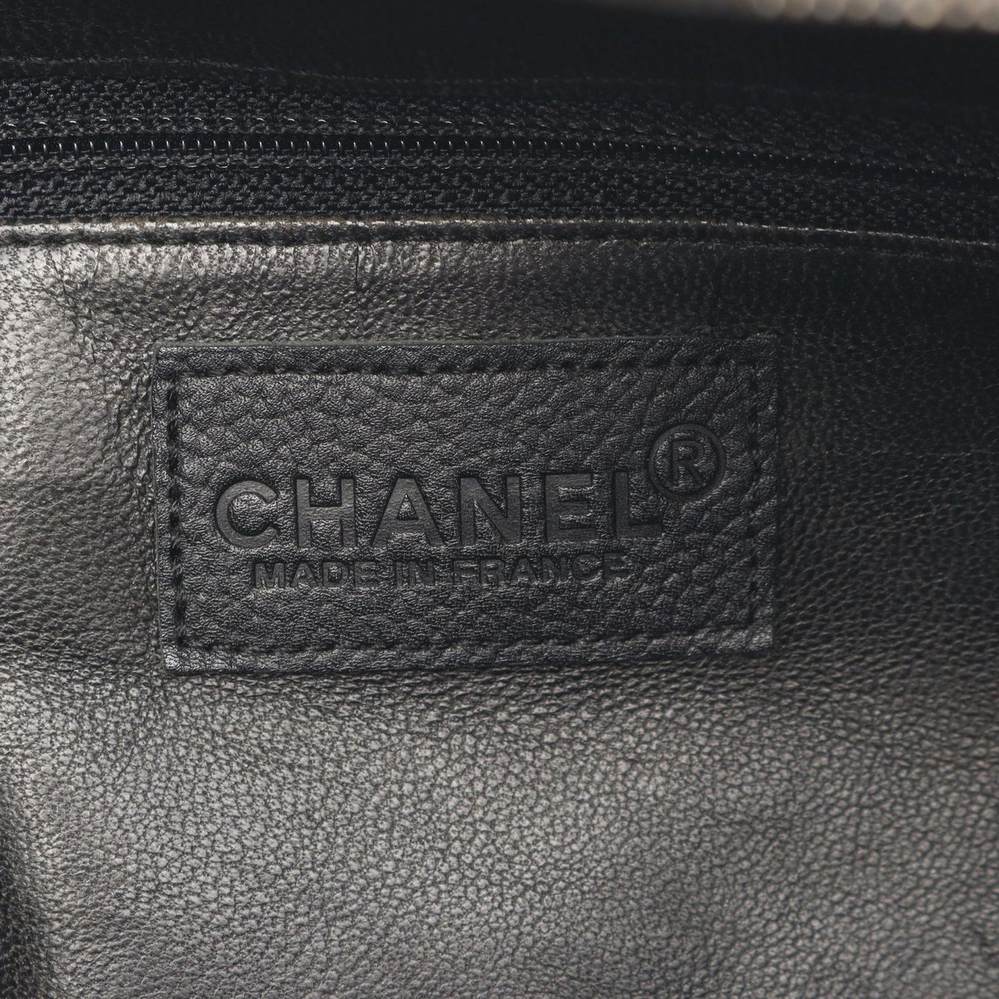 CHANEL Matelassé Tote Bag in Black Calfskin - Timeless Elegance
