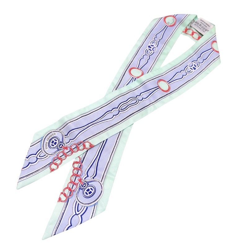 HERMES Twilly Vert du Ciel Green Silk Scarf - Exquisite Elegance