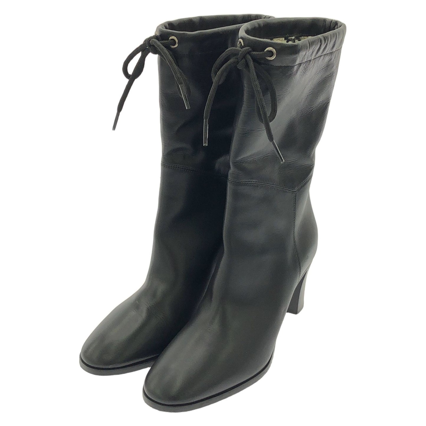 GUCCI Black Leather Boots - Timeless Elegance for the Modern Woman