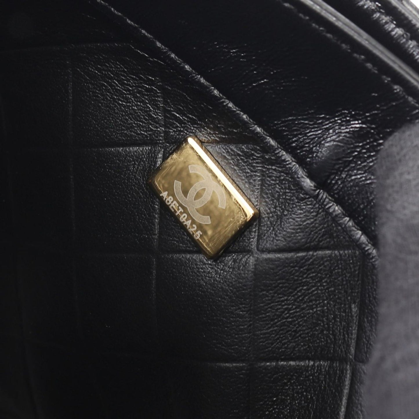 CHANEL Matelassé Shoulder Bag AS2485 in Black Leather