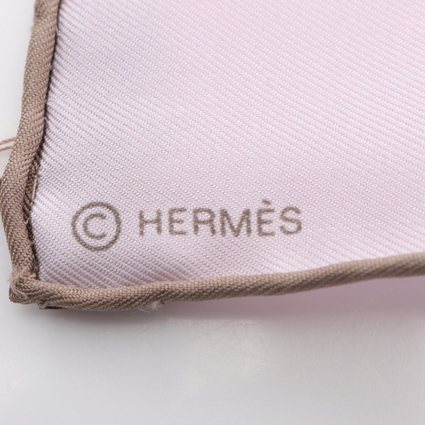 HERMES A.M.CASSANDRE Silk Scarf in Pink/Brown - Exquisite Luxury