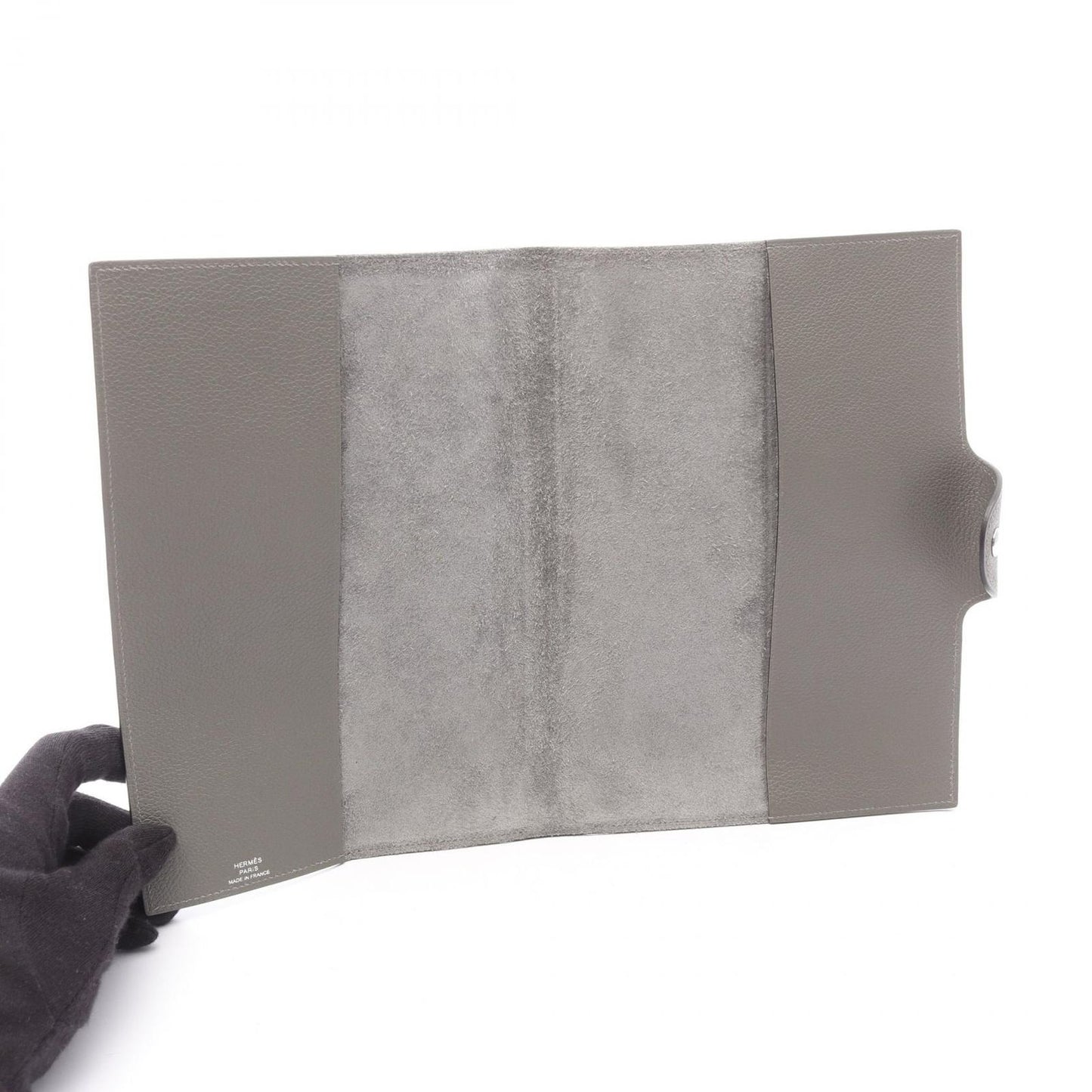HERMES Ulysse MM Leather Notebook Cover in Gray - Timeless Elegance