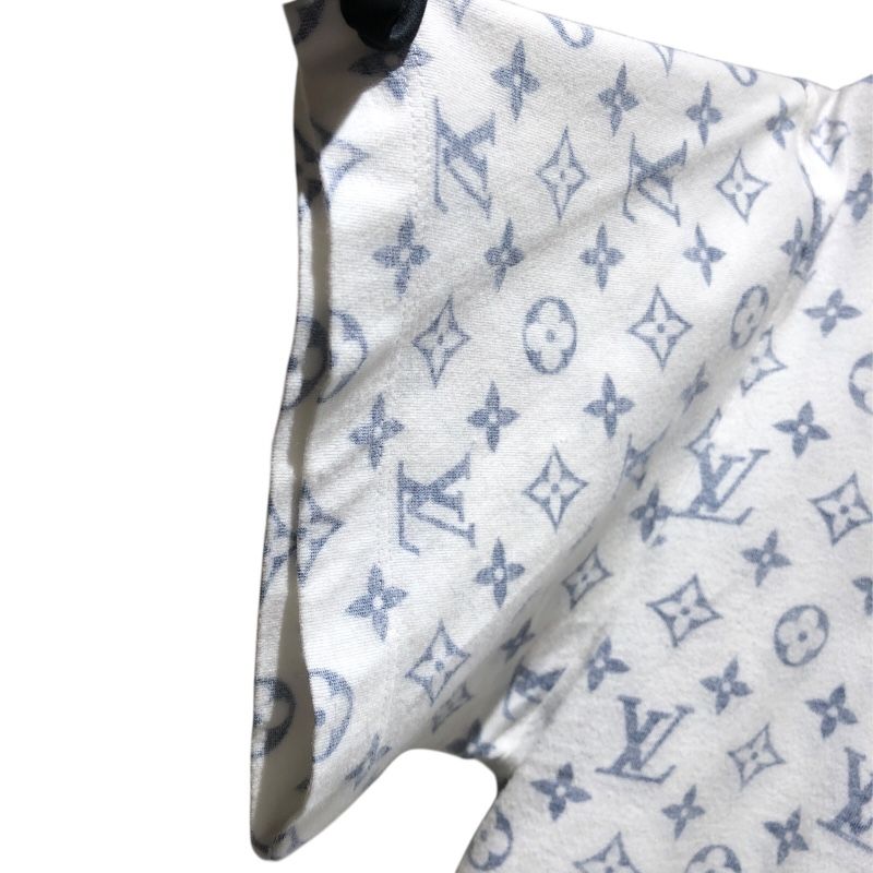 Louis Vuitton Monogram Print T-Shirt in White & Silver Hardware