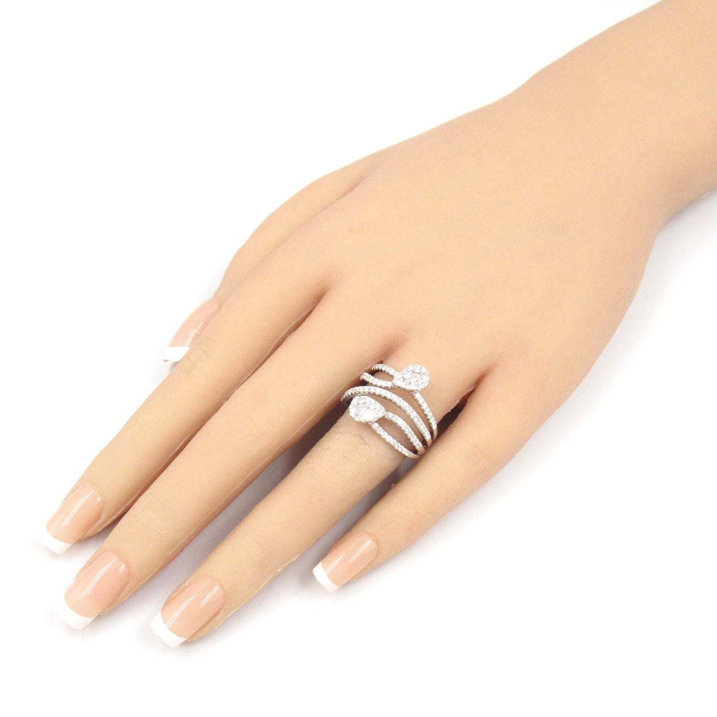 Exquisite K18WG Diamond Ring - 1.35ct Elegance