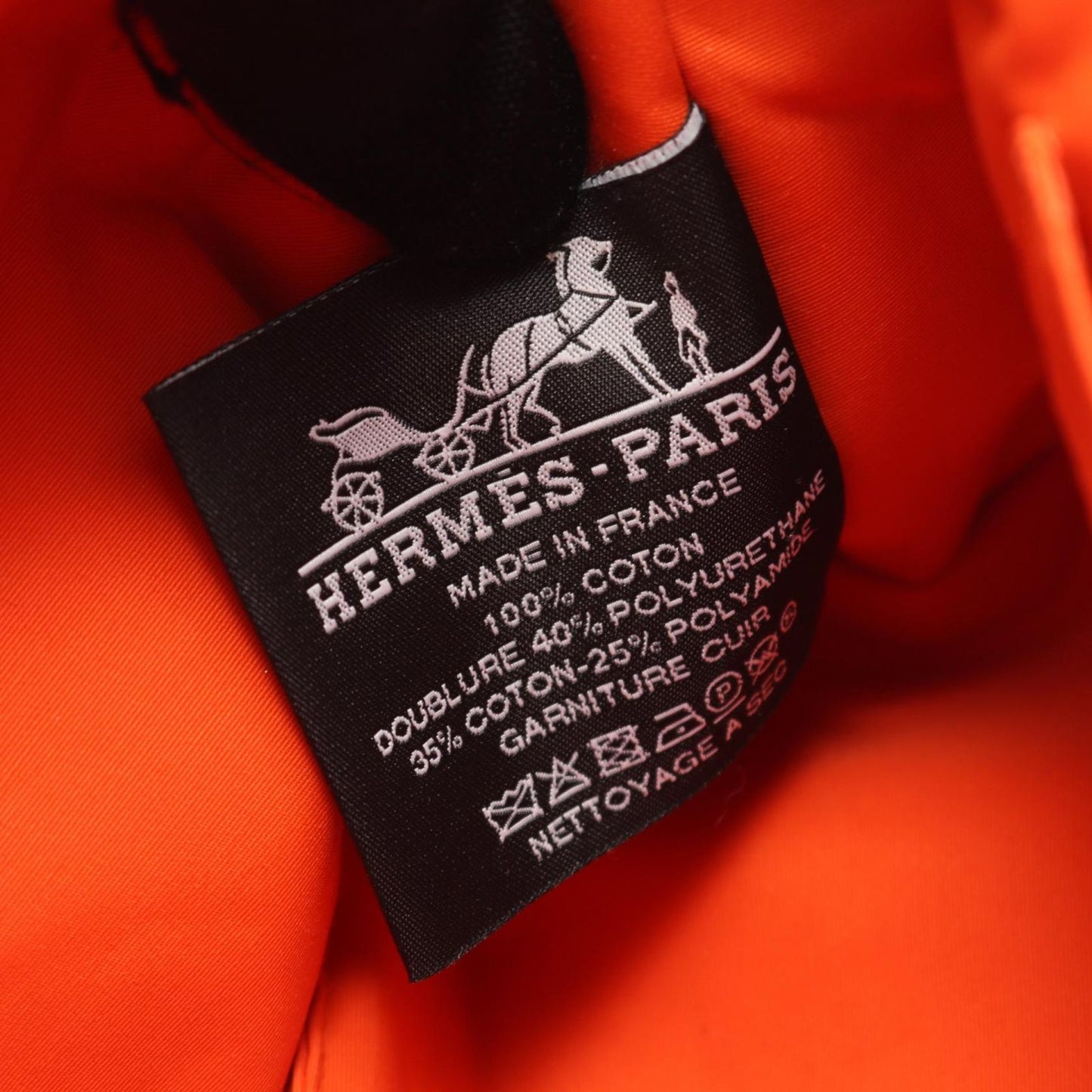 HERMES Bolide Pouch MM in Natural Canvas & Leather - Exquisite Craftsmanship