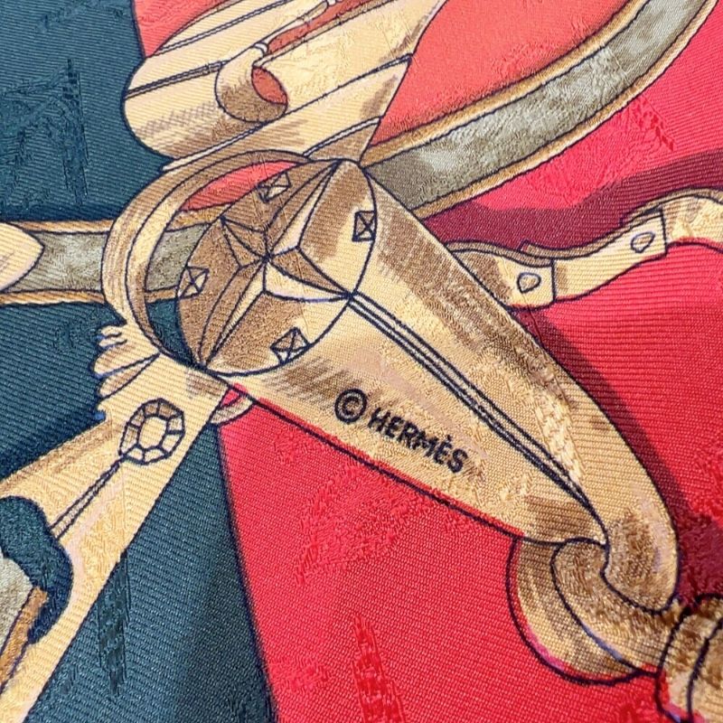 HERMES Carre 90 Linstrvction dvroy Green Multi Silk Scarf