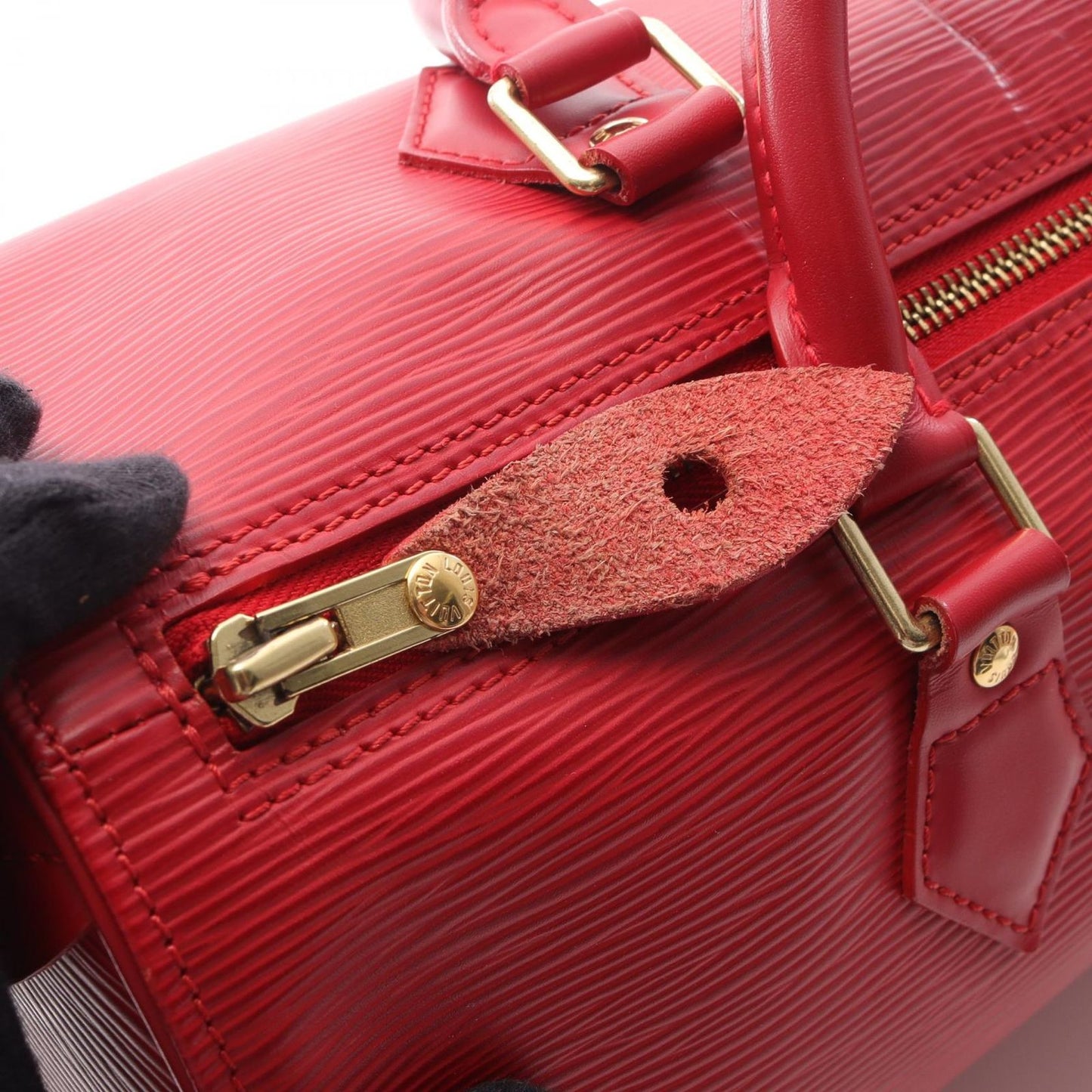 Louis Vuitton Speedy 30 Epi Handbag in Rouge - Timeless Elegance
