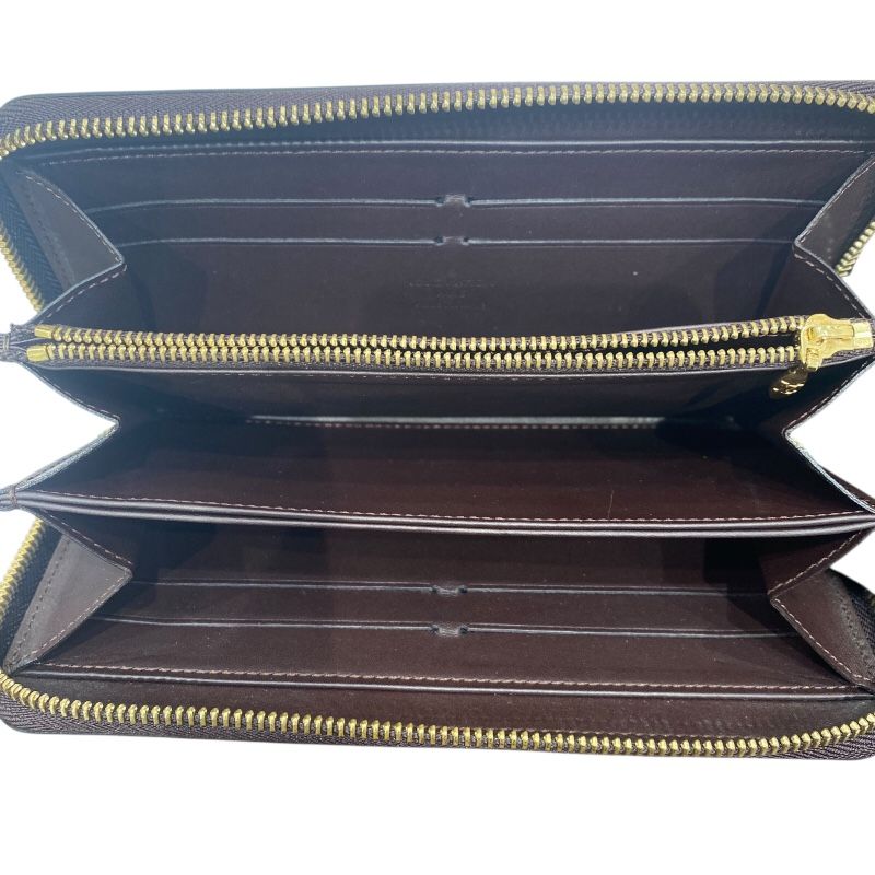 Louis Vuitton Zippy Wallet M93522 in Bordeaux Monogram Vernis