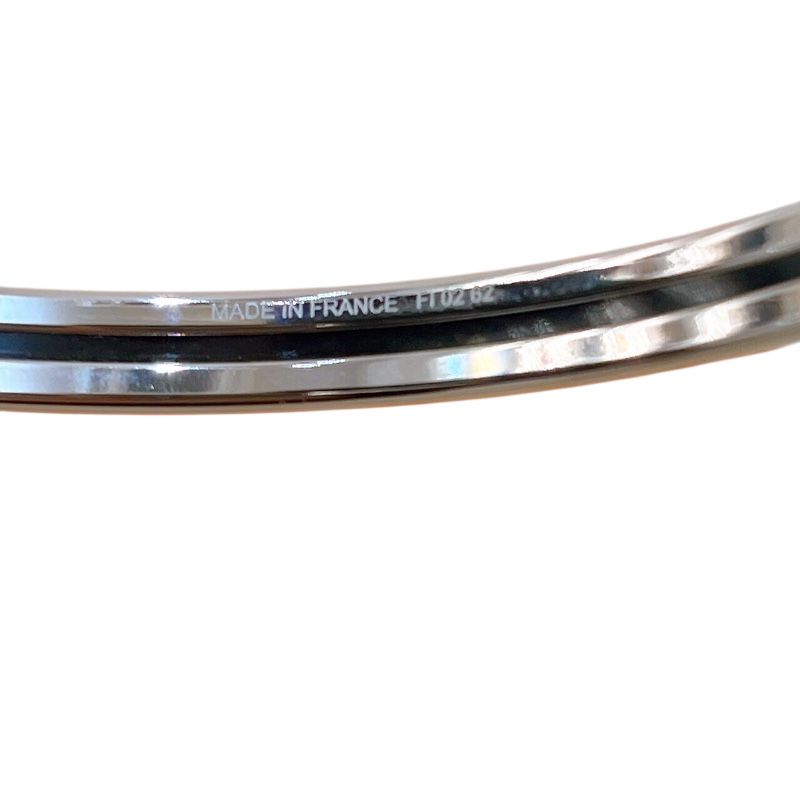 HERMES Unis Enamel Bracelet in White & Silver - Timeless Elegance