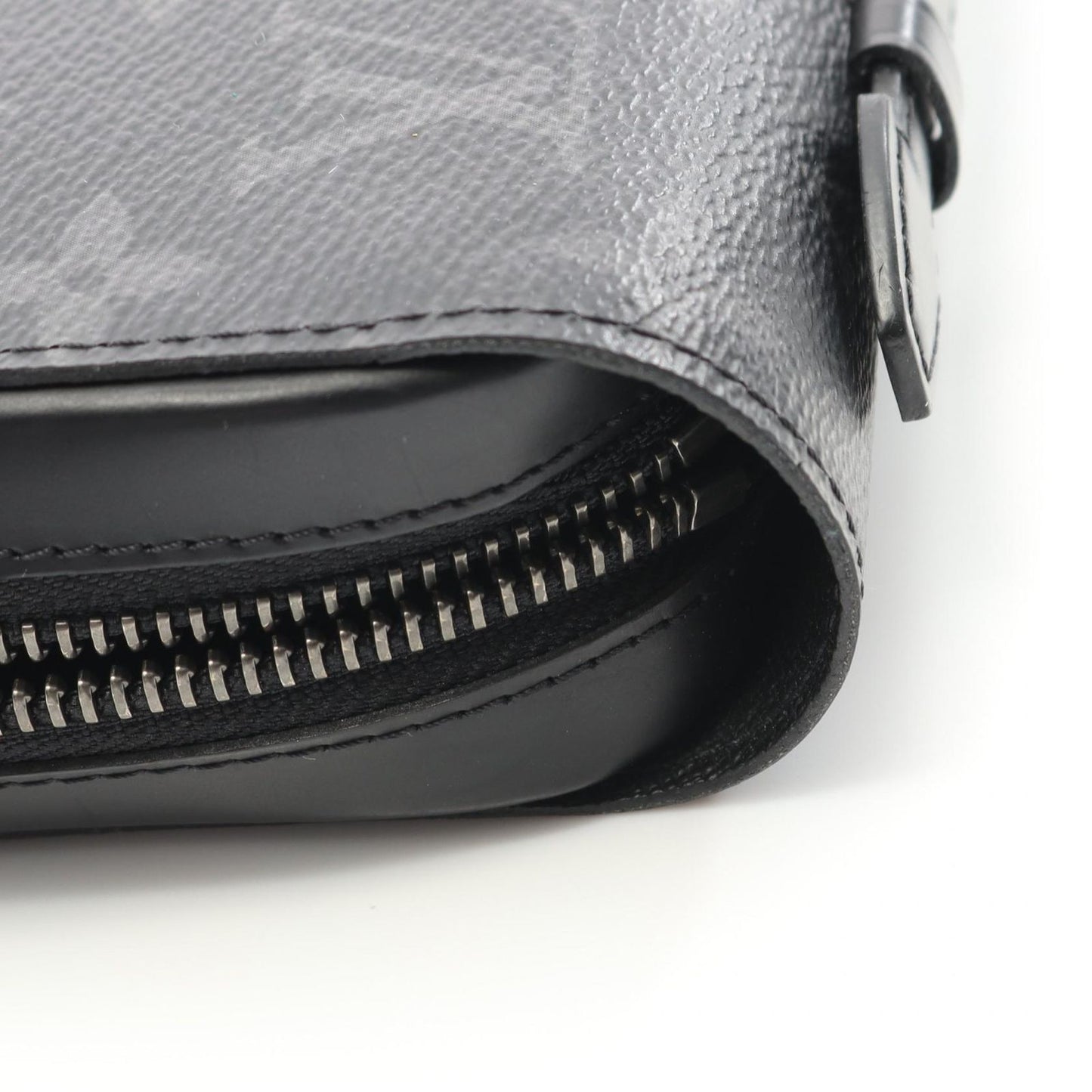 Louis Vuitton Zippy XL Monogram Eclipse Wallet - Timeless Elegance