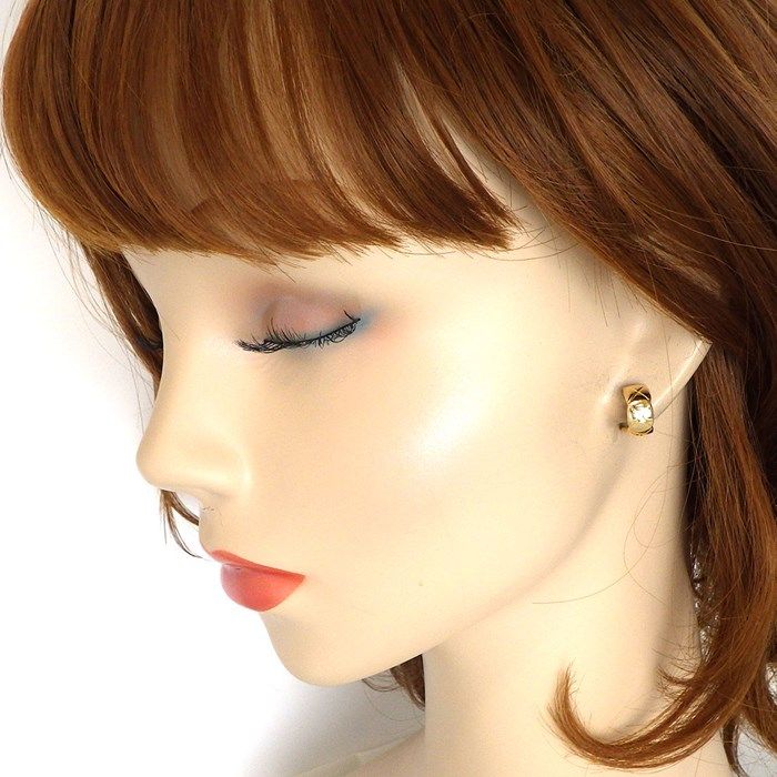 CHANEL Coco Crush Earrings in 18K Yellow Gold - Timeless Elegance