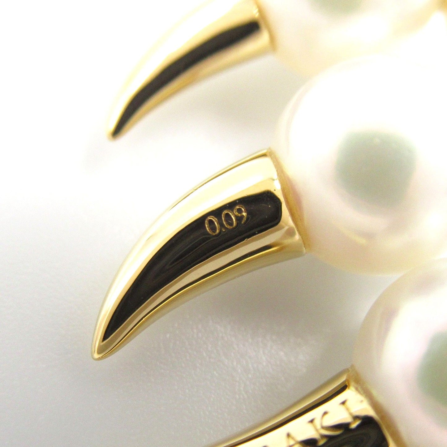 TASAKI Danger Fang Necklace with Pearl and Diamond in 18K Gold