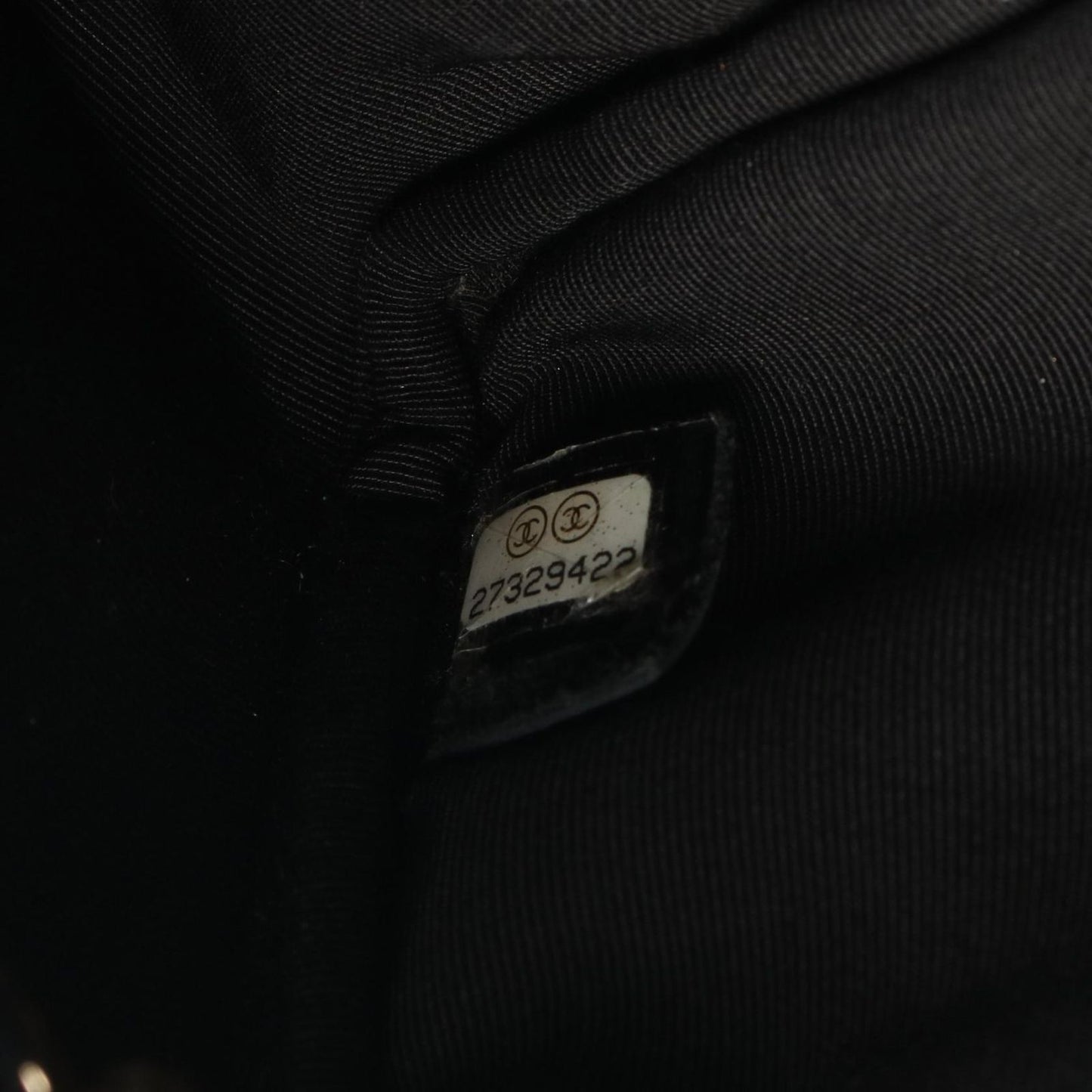 CHANEL V-Stitch Chevron Shoulder Bag in Black Lambskin